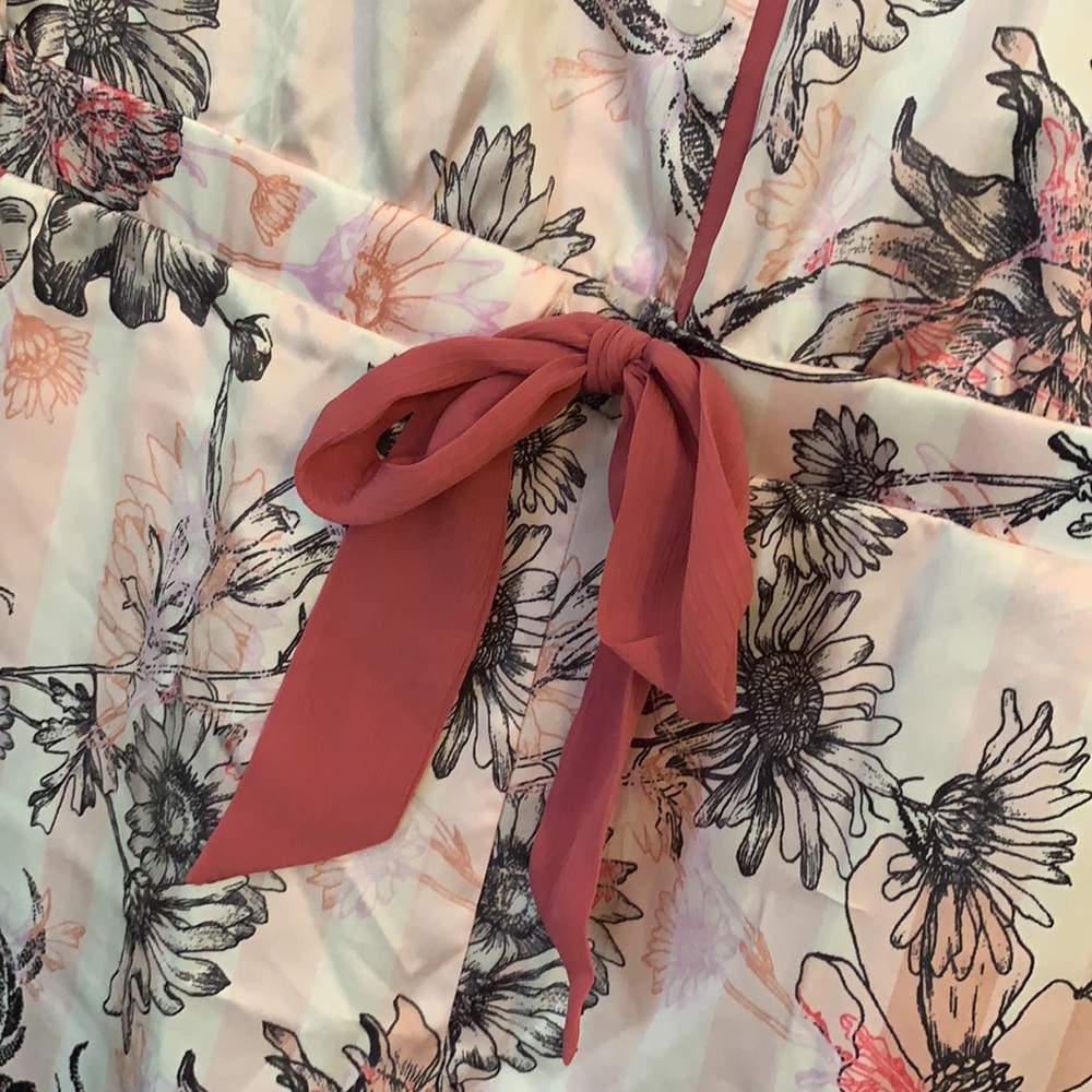 Victoria’s Secret Satin Waist Floral Tie Romper Pajamas - Picture 8 of 16